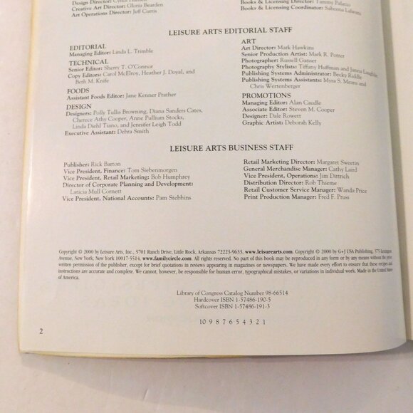 Family Circle Big Book of Christmas 2000 Leisure Arts PB Holiday Recipes Crafts - Picture 3 of 9